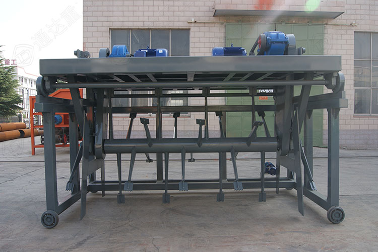 有機(jī)肥翻拋機(jī)有什么作用？