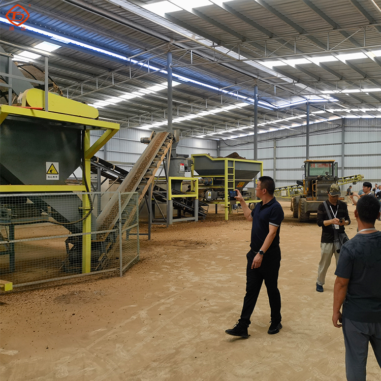  有機(jī)肥生產(chǎn)線全套設(shè)備都包含哪些？